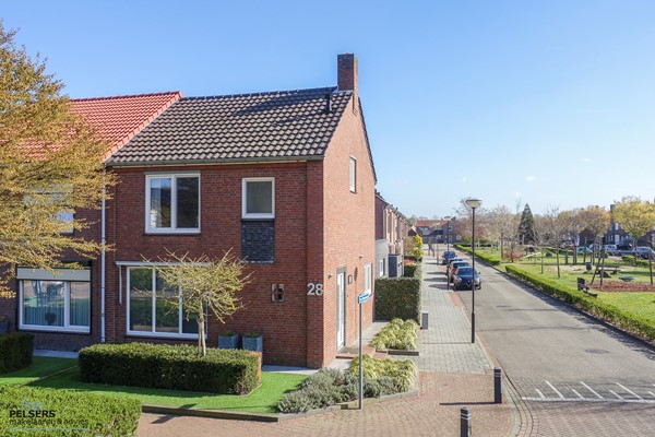 Gouverneur Van Hovelllaan 28, 5953CV Reuver